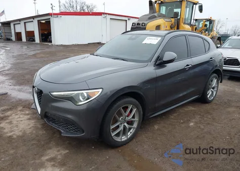 2018 Alfa Romeo Stelvio Ti Sport Awd из США, поврежденный, VIN ZASFAKNN5J7C00704